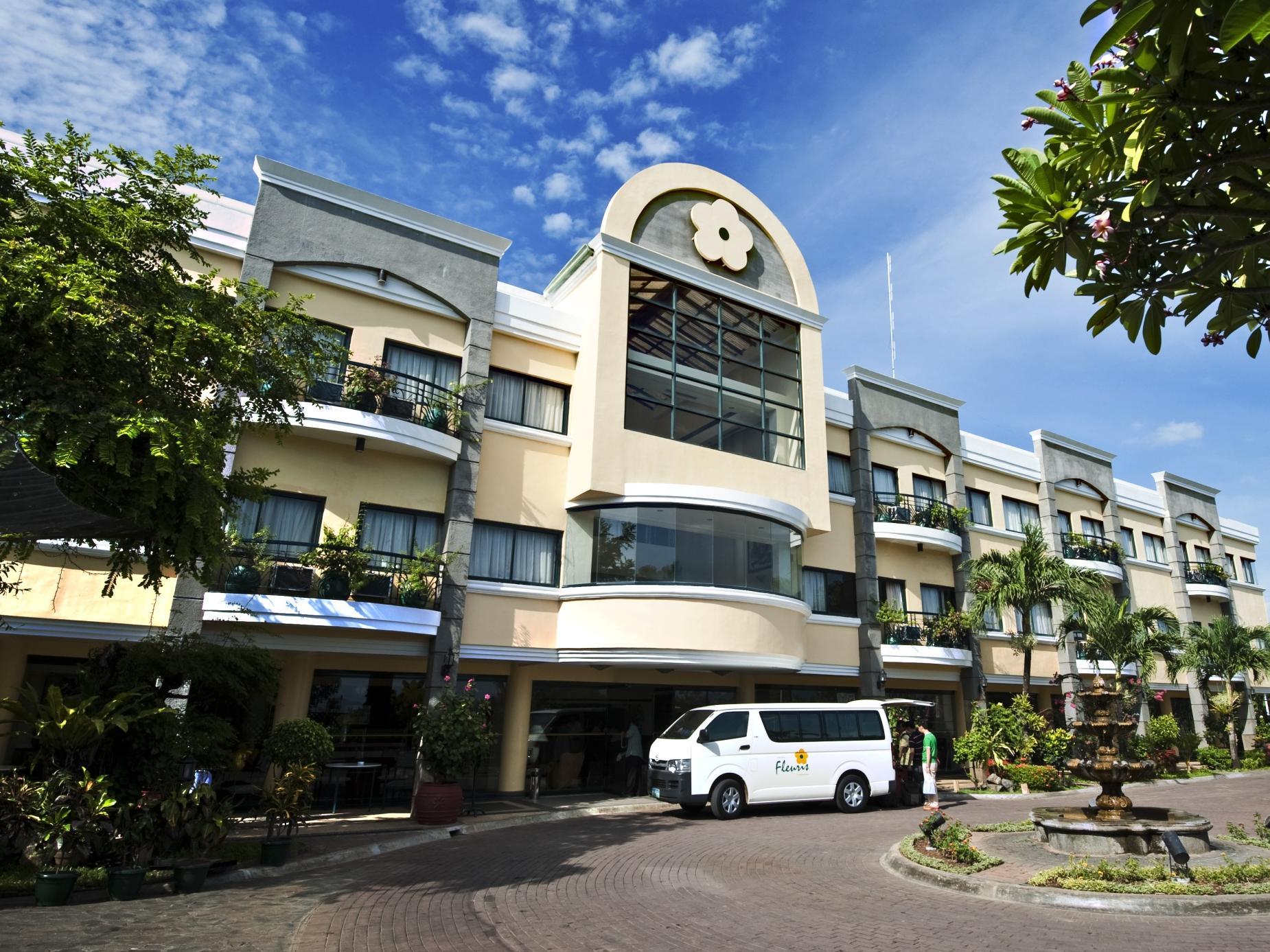 Hotel Fleuris Puerto Princesa Exterior foto